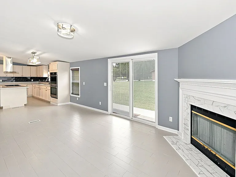 1765 Jenkins Printing Dr — Photo 6