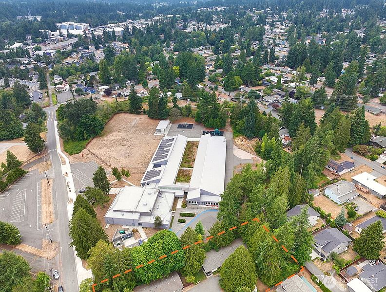 2nd image of 2902 NE 200TH ST