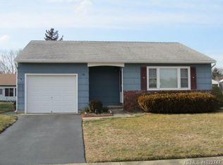 16 Gower Rd, Toms River, NJ 08757