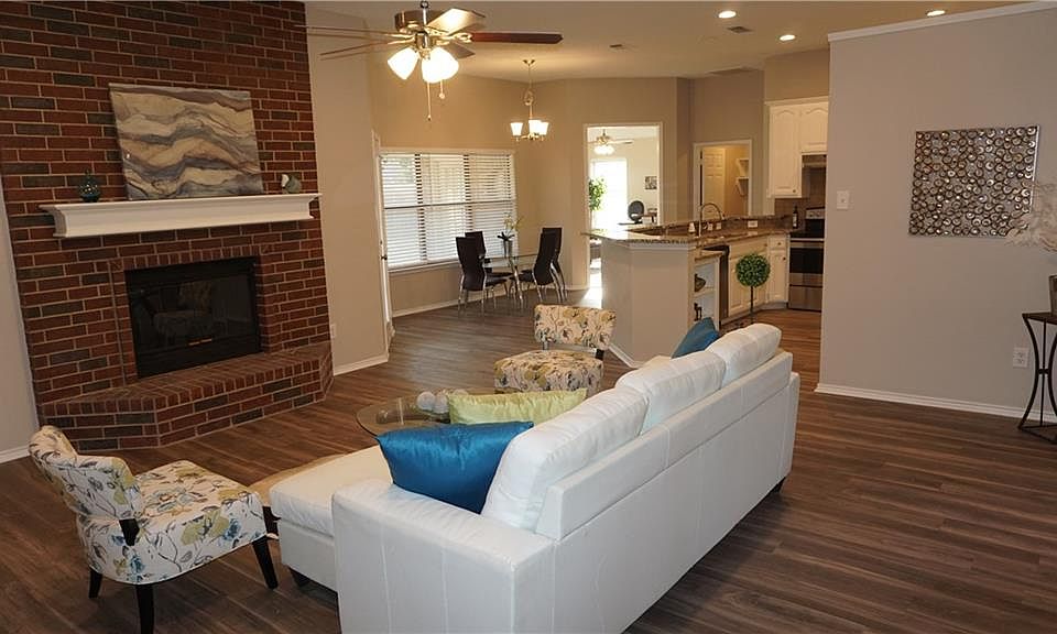 1st image of 1013 Shady Hill Ln