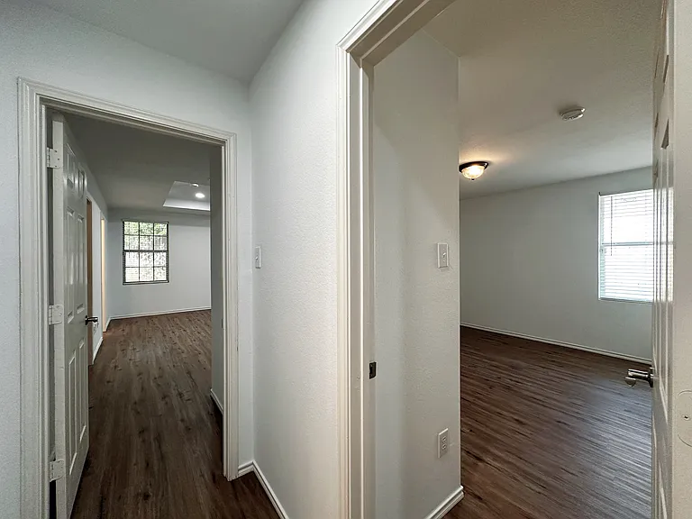 12943 Vassar Dr — Photo 14