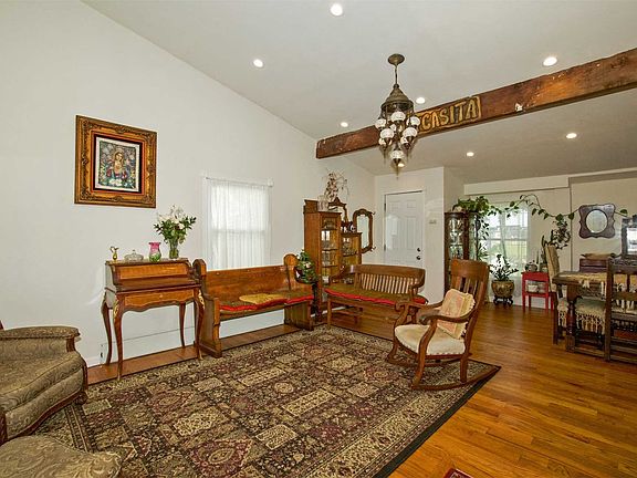 3rd image of 28 Sheep Ln