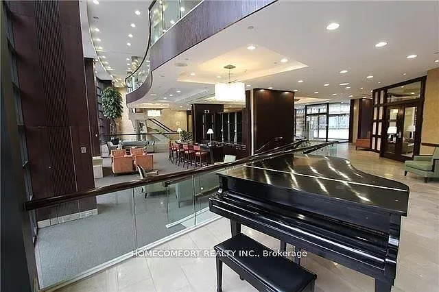 2 bed, $2,700 — Photo 4