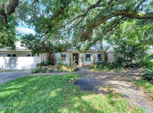 618 Oleander Ct, Neptune Beach, FL 32266