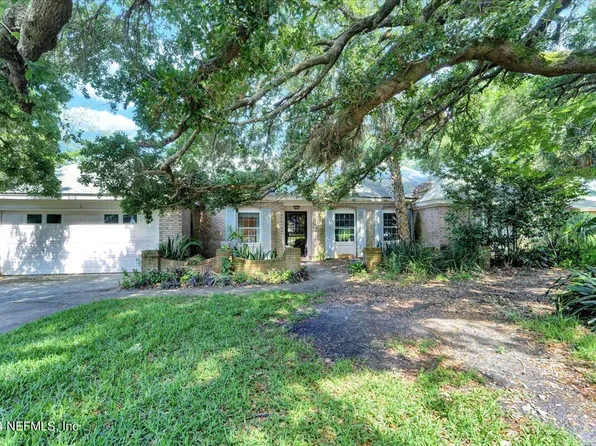 618 OLEANDER Court, Neptune Beach, FL 32266