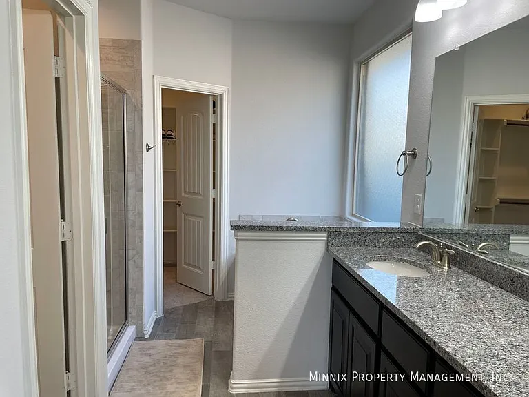 1219 Pavilion Pkwy — Photo 17