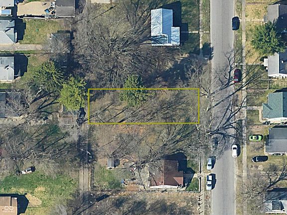 3rd image of 1333 N Huey St