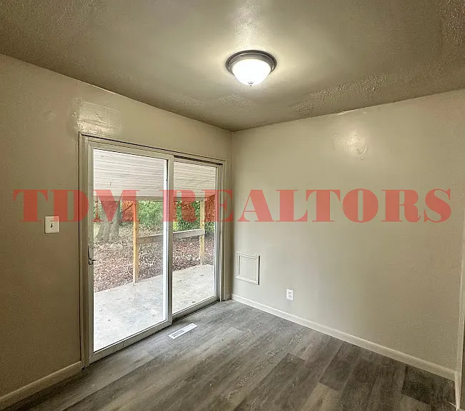 3506 Dearborn Ave — Photo 5