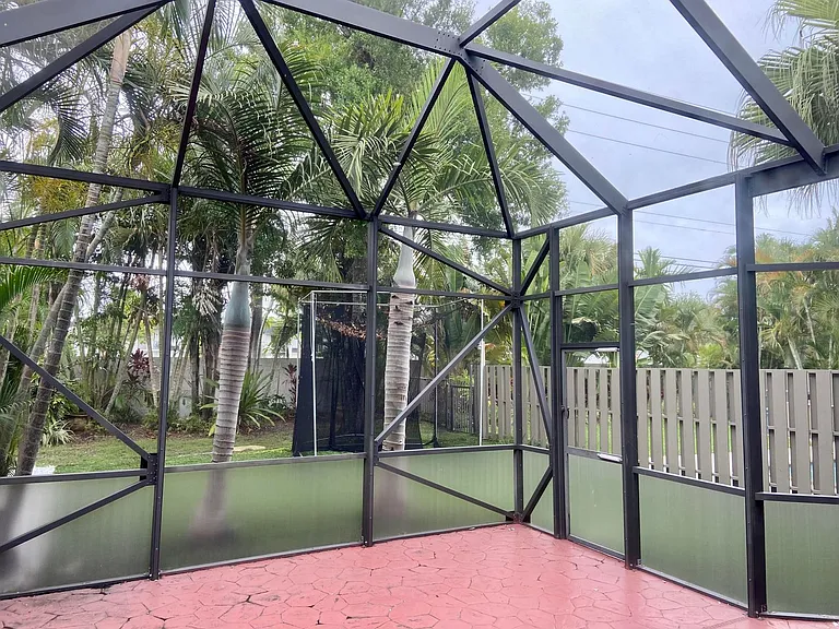 525 Bayfront Dr #525 — Photo 9