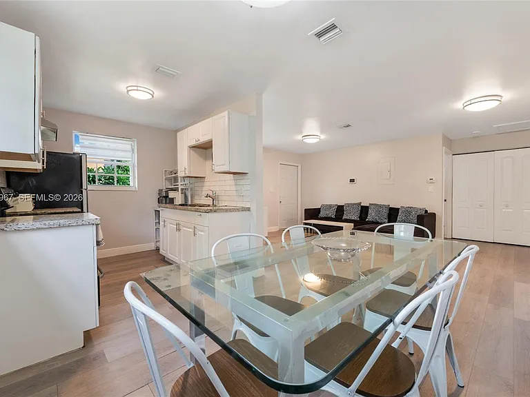 6198 SW 63rd St — Photo 6