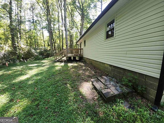 3rd image of 62 McClure Rd