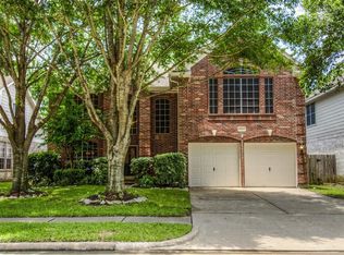 10619 S Belmont Ct, Houston, TX 77065