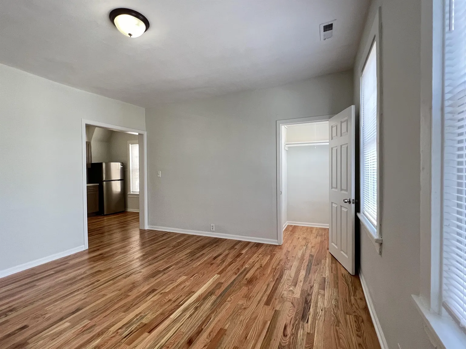 1900 S May Street - 1151 W 19Th Street House — Photo 4