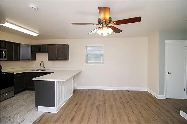 229 Oak Ave — Photo 6