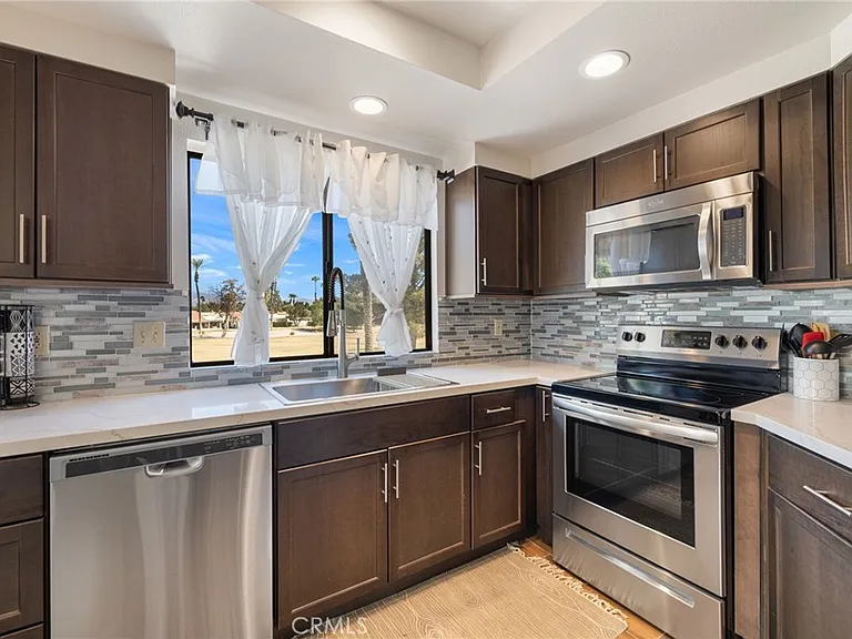 41961 Preston Trl — Photo 9