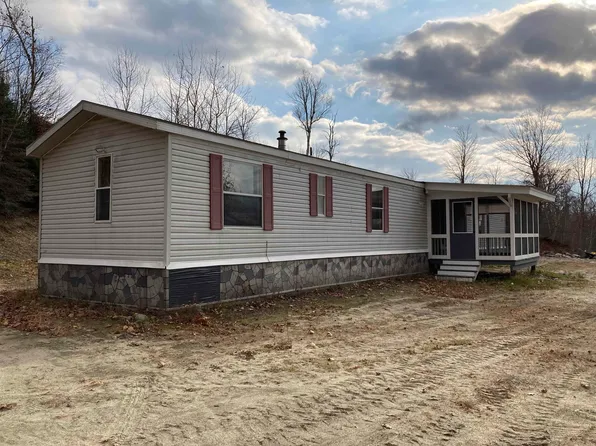 25 Birchwood Lane, Canaan, NH 03741