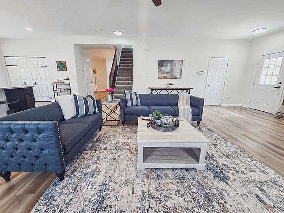 4th image of 3142 Tennyson Pl