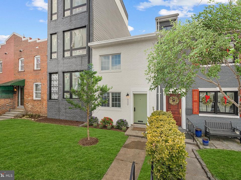 1st image of 1527 K St SE