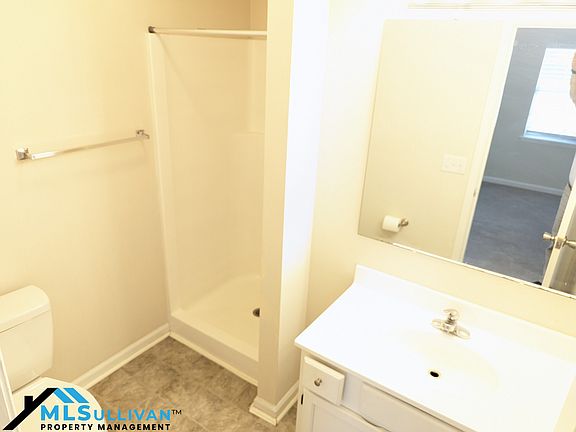 5th image of 4008 Ludgate Dr