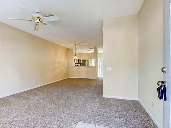 5th image of 12311 Kensington Lakes Dr Unit 2606