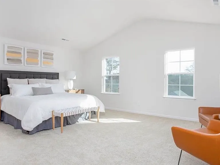 125 Chessie Rd — Photo 8