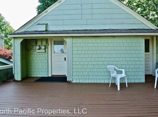 519 Howe St, Seattle, WA 98109