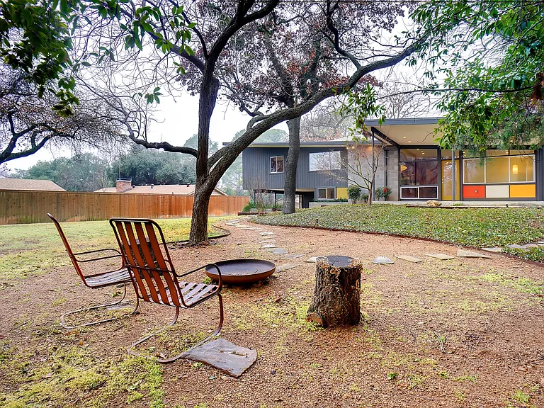 1403 Kendolph Dr — Photo 28