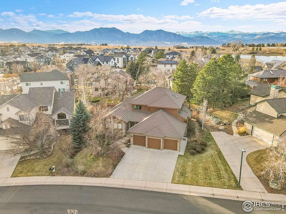 1st image of 807 Flatirons Ct