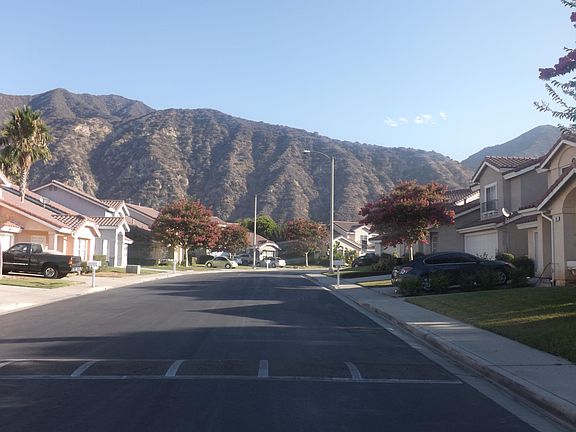 2nd image of 1892 Mirador Dr