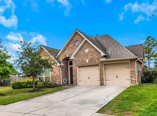 2822 Leafwood Ln, Pearland, TX 77584