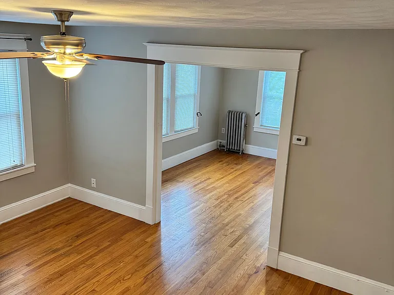 120-122 Powell Ave #2 — Photo 10