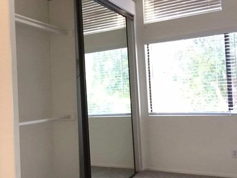 25761 Le Parc #26 — Photo 25