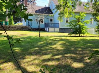 143 Bedford Rd #1, Woburn, MA 01801