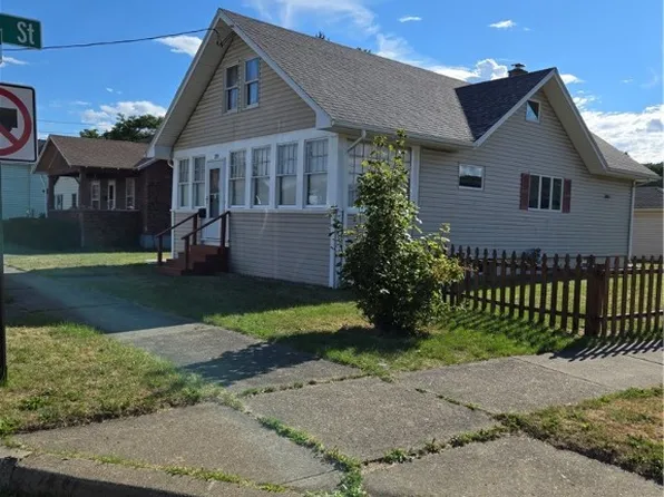 253 Elmwood Ave, Elmira Heights, NY 14903