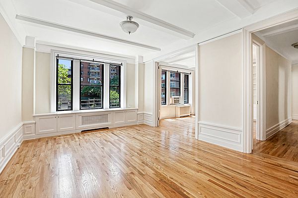 1st image of 160 W 95th St Penthouse 3-C