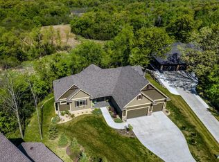 15248 Pin Oak Ct, Burnsville, MN 55306
