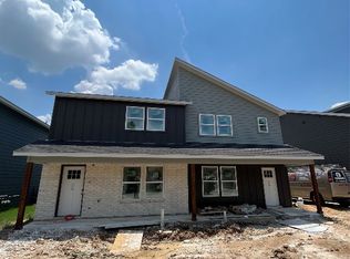 5822 Grayson St, Fort Worth, TX 76119