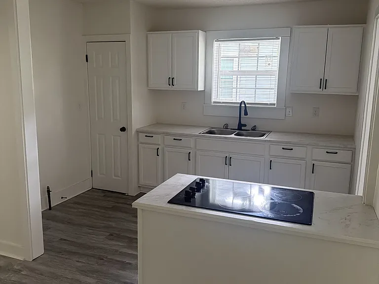 3388 Carrington Rd — Photo 3
