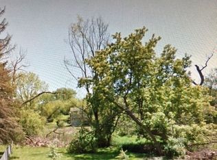 1111 Barberry Ln, Round Lake Beach, IL 60073