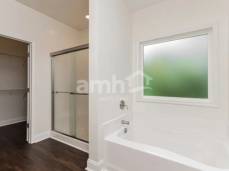 121 Coulter Woods Dr — Photo 15