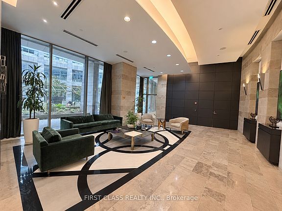 3rd image of 2181 Yonge St Unit 2912
