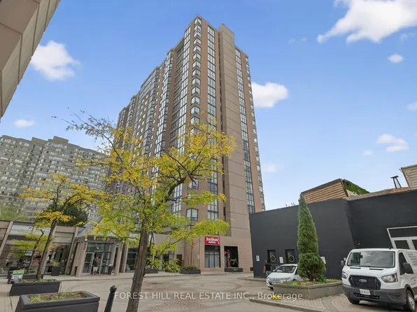 285 Enfield Pl #210, Mississauga, ON L5B 3Y6