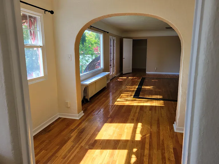 2036 Leroy St #12 — Photo 13