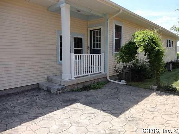 4th image of 106 Birr Dr