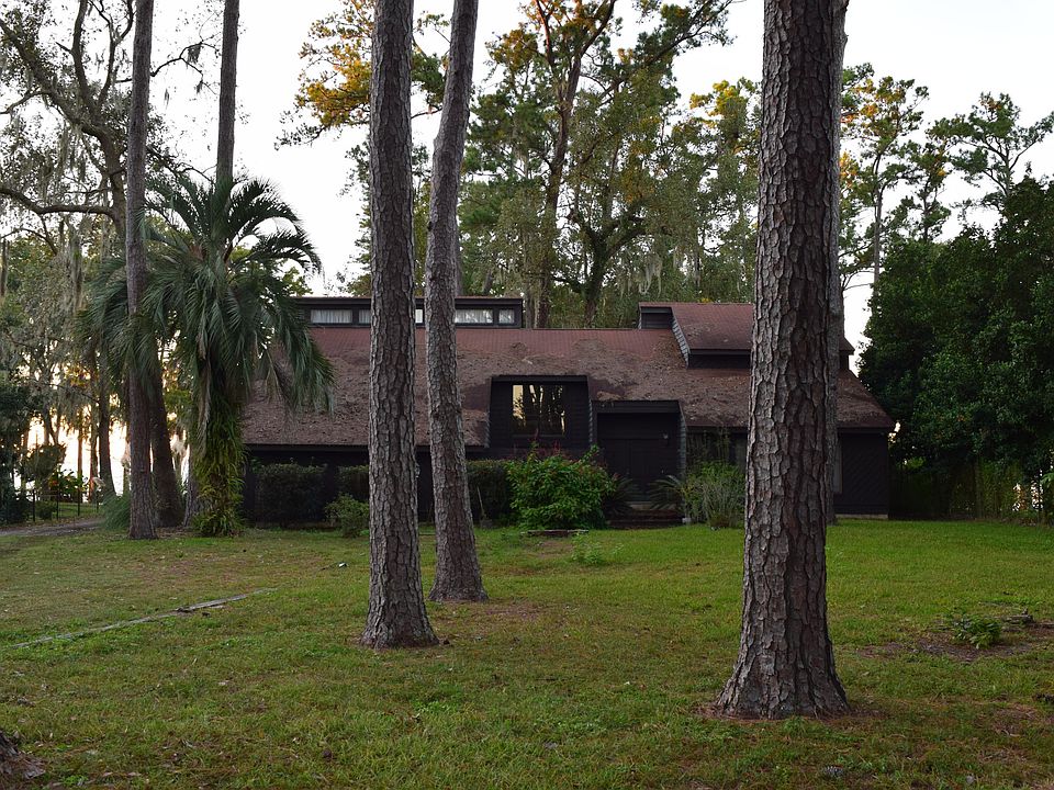 2nd image of 9273 Cypress Shores Ln