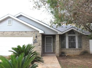 2001 Kennedy St, Zapata, TX 78076