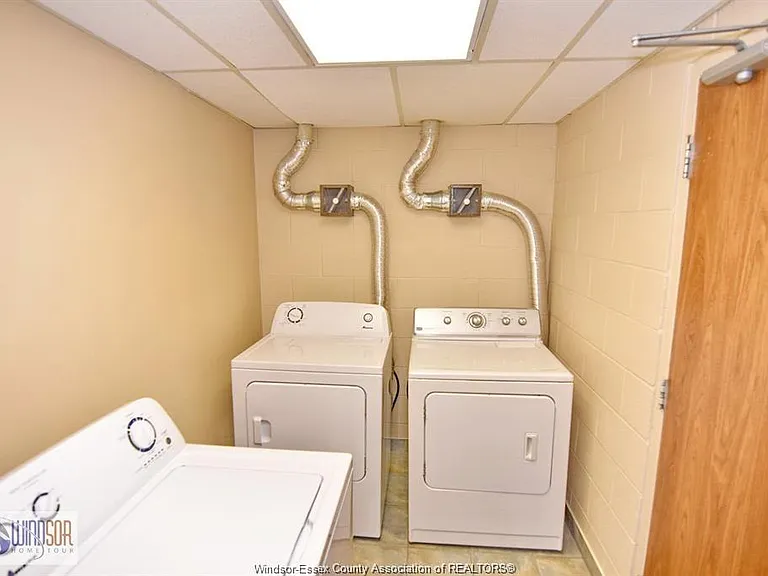 380 Pelissier St #904 — Photo 38