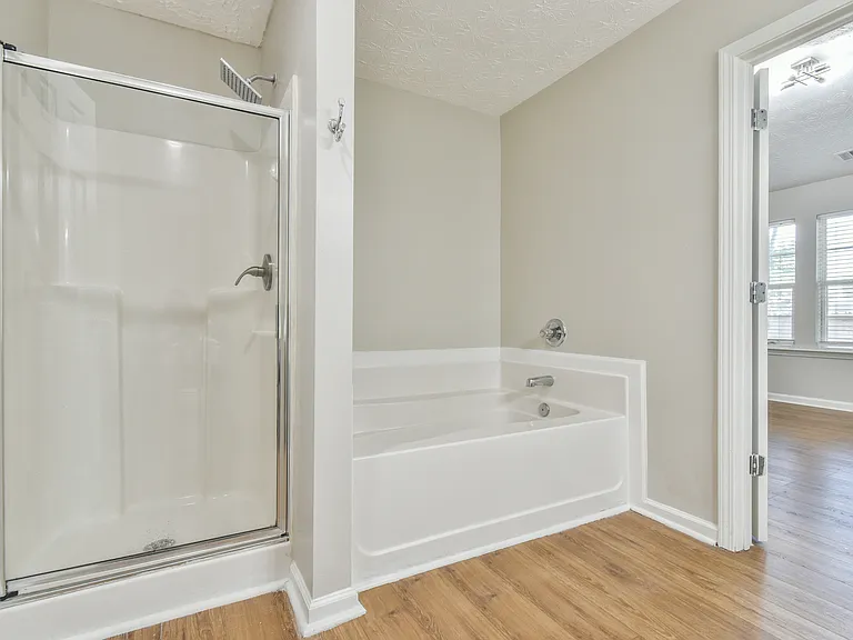 2529 Emma Way — Photo 26