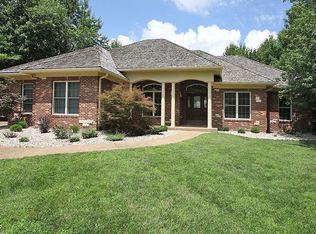 1203 S Oxfordshire Ln, Edwardsville, IL