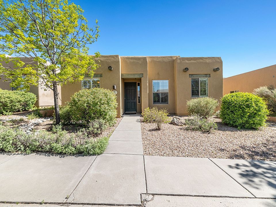 1st image of 104 Rancho Viejo Blvd